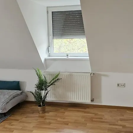 Stilvolles Fuer 4 Personen In *