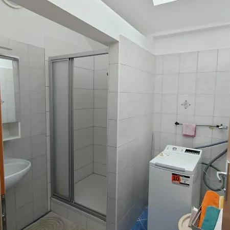 Apartmán Stilvolles Fuer 4 Personen In *