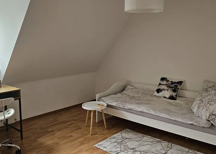 Apartment Stilvolles Für 4 Personen In *